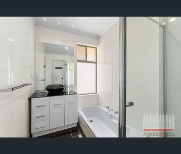 11 Galleon Place, Yanchep, WA 6035 - Photo 2