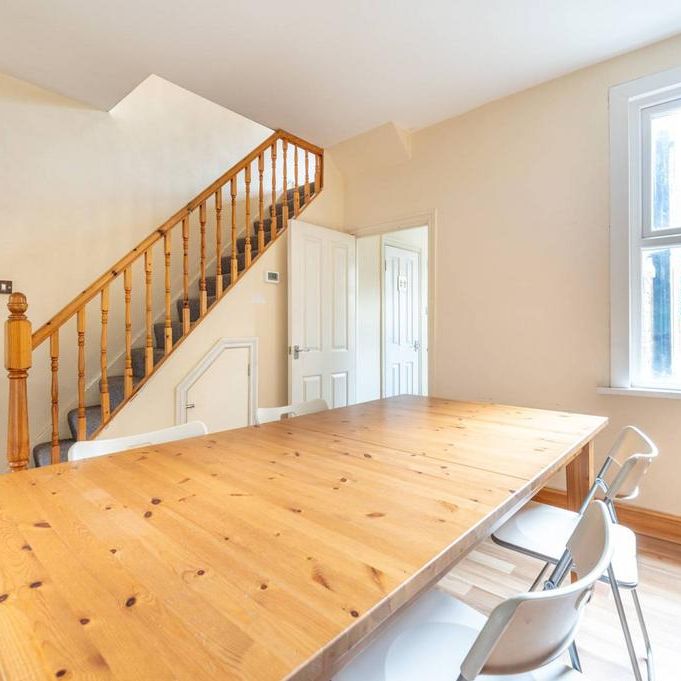 4 bedroom house to rent - Photo 1