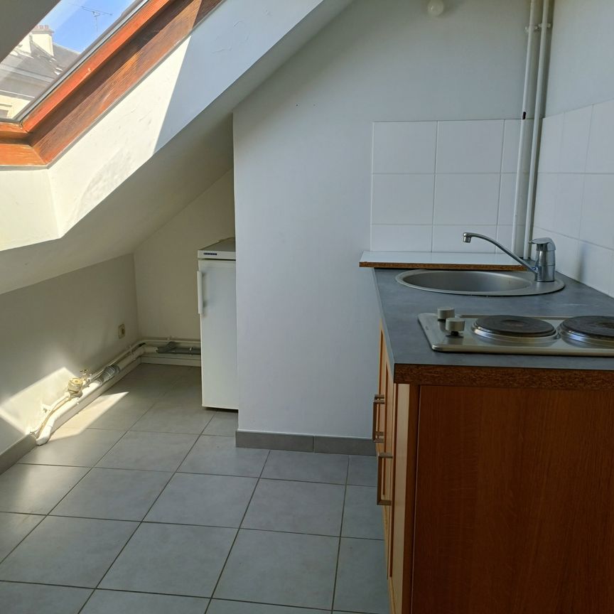 Location Appartement 1 pièce 36m² REIMS 51100 - Photo 1