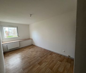 Location - Appartement T4 - 80 m² - Sochaux - Photo 2