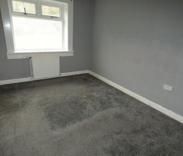 1 bedroom ground floor flat to rent - Photo 2
