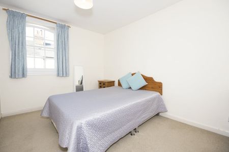 Bridge St, Osney Island - Photo 3