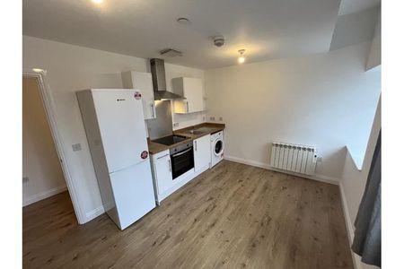 1 bedroom apartment to rent - Photo 4