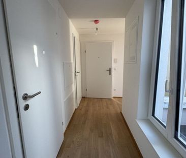 Provisionsfreier 104m² DG-Erstbezug mit Loggia und Einbauküche am D... - Foto 6