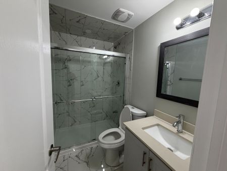 For Lease - 4 Lyle Way Unit# Lower, Brampton, Ontario - Photo 2