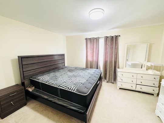 For Lease - 33 Palomino Place, Whitby, Ontario - Photo 1