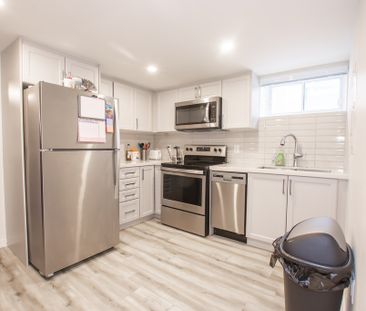 Spacious 3 bedroom Apartment in Hamilton!! - Photo 5