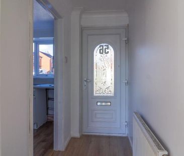 2 bedroom terraced house to rent - Photo 6