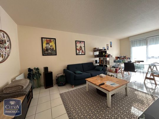 Location Appartement 2 pièces 54m² LAVAL 53000 - Photo 1