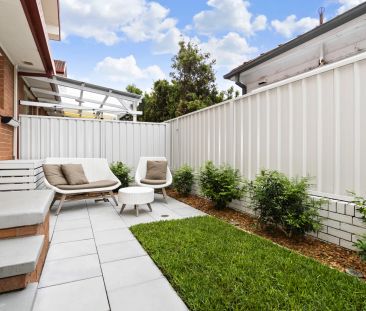 2/41 Selwyn Street, - Photo 3