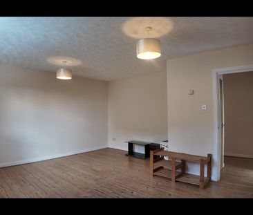 2 Bed Flat, Stretford Road, M15 - Photo 6