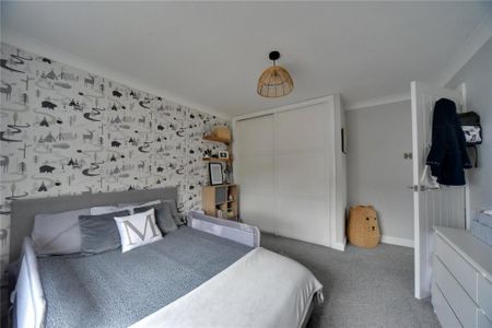 4 bedroom bungalow to rent - Photo 4