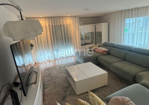 Apartamento T3 em Lisboa