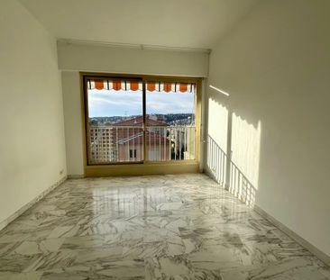 A louer à Nice à Cimiez. grand deux pièces, bas Cimiez - Photo 6