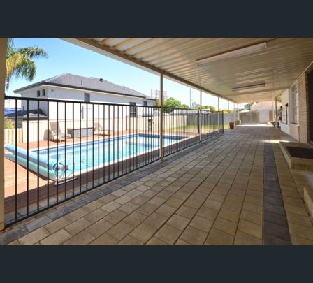 10 Cookham Road, Lathlain, WA 6100 - Photo 1