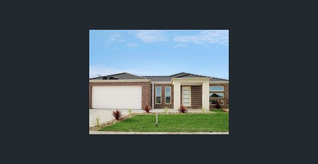 Modern Family Home with Spacious Living - Photo 1