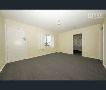 1/8 Hampden Street, Kurri Kurri, NSW 2327 - Photo 4