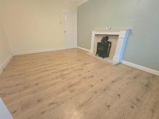 2 bedroom semi-detached house to rent - Photo 1