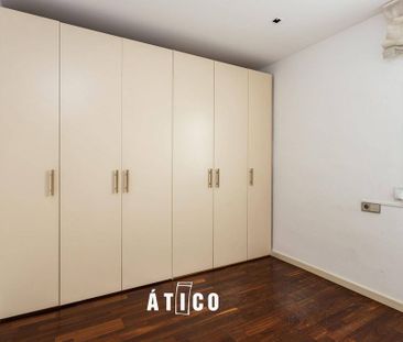 3 room luxury penthouse for rent in Barcelona, Spain - Photo 2