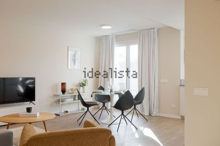 Alquiler de piso en Calle Poeta Muñoz Rojas, 5 - Photo 5