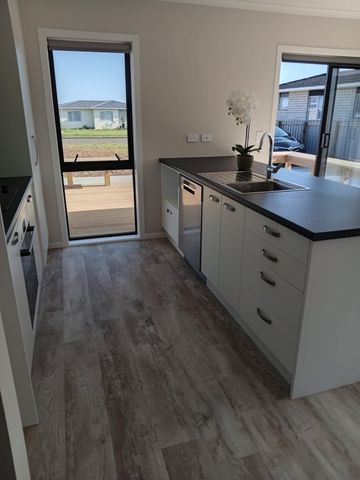 39 Strathmore Avenue, Levin, Horowhenua - Photo 5