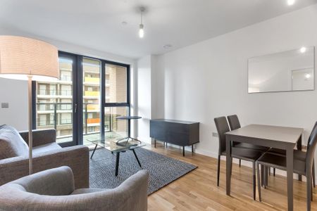 2 bedroom flat to rent - Photo 2