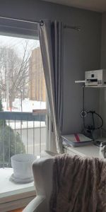 GRAND 4 1/2 - MODERNE - ENDROIT CALME - BEAU SECTEUR - A PIED STATION MÉTRO MONTMORENCY **À VOIR ** 450-664-7578 - Photo 4