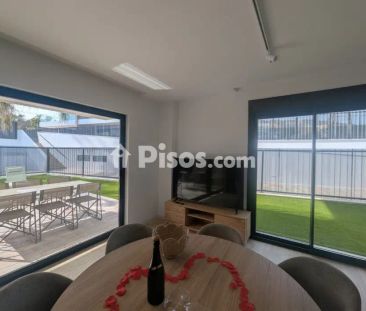 Piso en alquiler en Urbanizaciones Balcó de Finestrat-Terra Marina - Photo 1