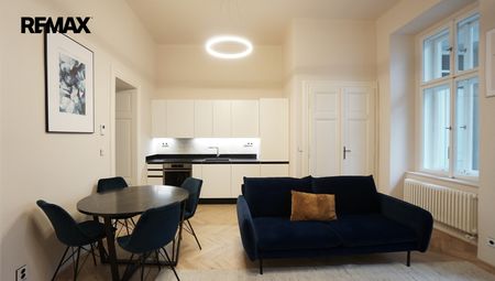 Pronájem bytu 3+kk v osobním vlastnictví 69 m², Praha 1 - Staré Město - Фото 2