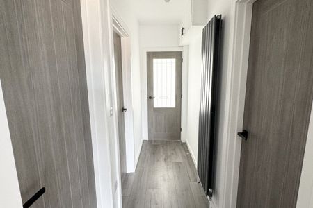 Dell Road East, LOWESTOFT - Photo 4