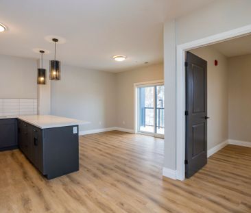 For Lease - 555 Teeple Terrace Unit# 405, London South, Ontario - Photo 4
