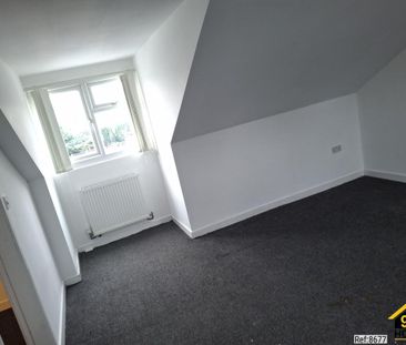 3 bedroom detached bungalow to rent - Photo 2