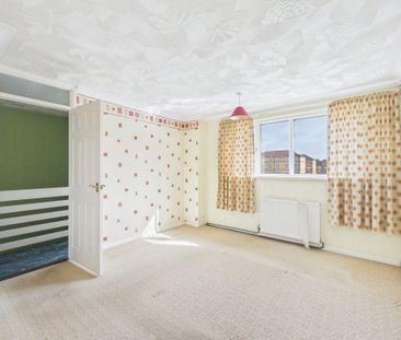3 bedroom terraced house to rent - Photo 5