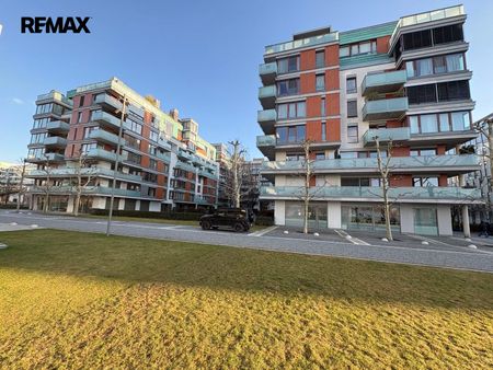 Pronájem bytu 1+kk v osobním vlastnictví 42 m², Praha 8 - Karlín - Photo 3