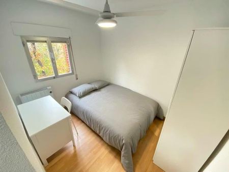 Calle de Orio, Madrid, Community of Madrid 28041 - Photo 4