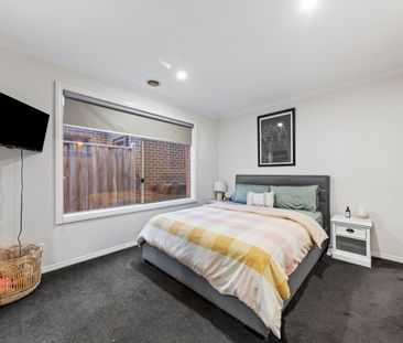 5 Cups Court, Clyde North VIC 3978 - House For Rent | Domain - Photo 2