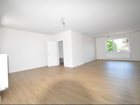 Ruim appartement in het centrum van Harelbeke - Photo 4