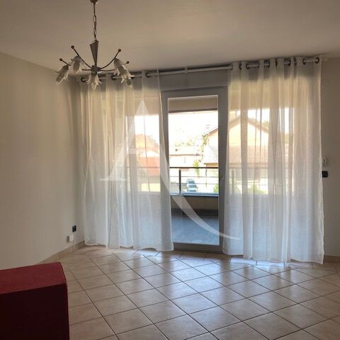 Location Appartement 3 pièces 66m² - Photo 1