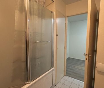 Location Appartement 2 pièces 32m² NANTES 44000 - Photo 4