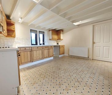 2 bedroom barn conversion to rent - Photo 3