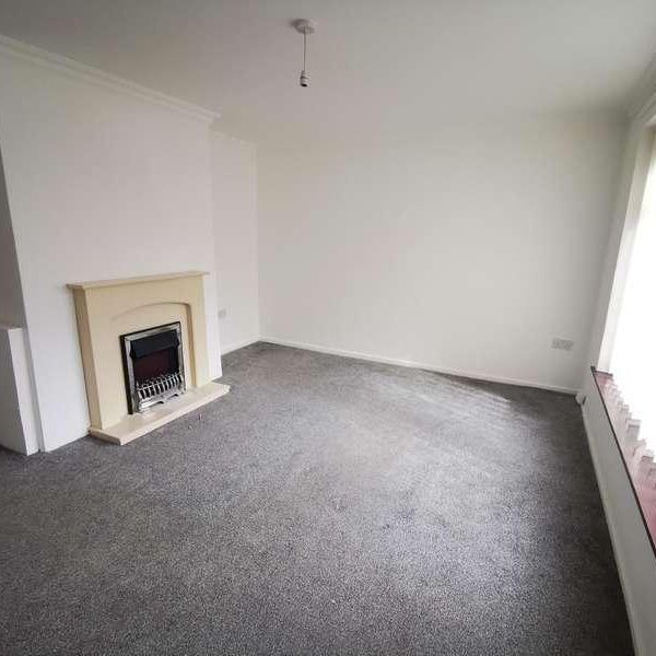 Redemarsh Leam Lane, Gateshead, NE10 - Photo 1