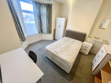 Ivy Road, Northampton - Photo 2