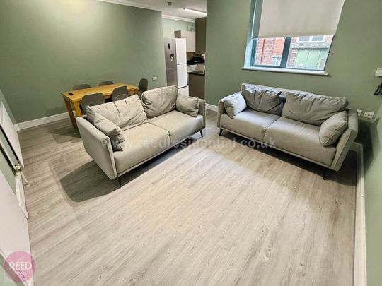 Arthur Ave - Photo 1