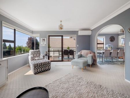 5 Cathray Place, Matua - Photo 3