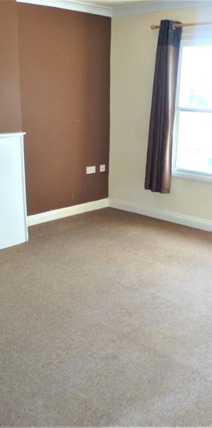 15-17 Market Place, Spalding, Long Sutton - Photo 1