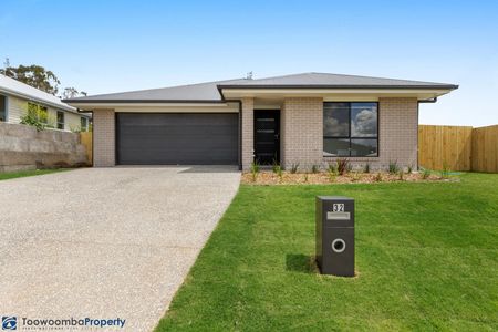 32 Latsky Drive, 4350, Cotswold Hills Qld - Photo 2