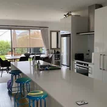 Fantastic in Hobsonville! - Photo 1