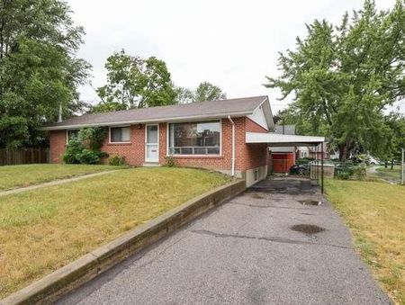 For Lease - 2 Orton Park Road Unit# BSMNT, Toronto, Ontario - Photo 2