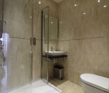 3 bedroom terraced house to rent - Photo 6