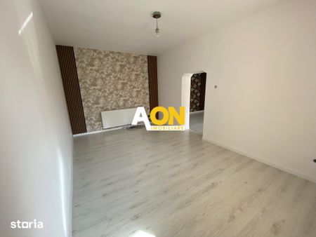 Casa Individuală 7 Camere, 2 Băi, 250 mp Utili - Photo 3